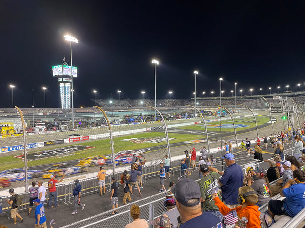 Richmond Storylines: Hamlin's Home Track, Bell's Record 7 Seconds