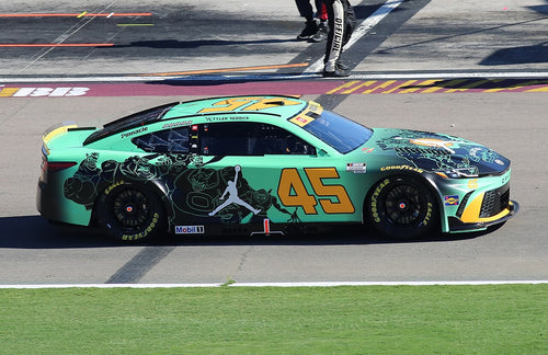Freeway Insurance 500 Recap: Reddick's Two Tires Blow the Title Race Open