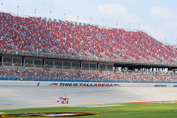 Talladega Superspeedway Fan Guide: Cooler Policy, Bag Policy and What to Bring (2026)