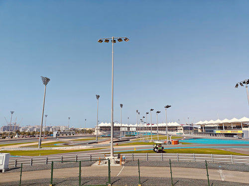 Yas Marina Circuit Fan Guide: Bag Policy, Cooler Policy and What to Bring (2026)